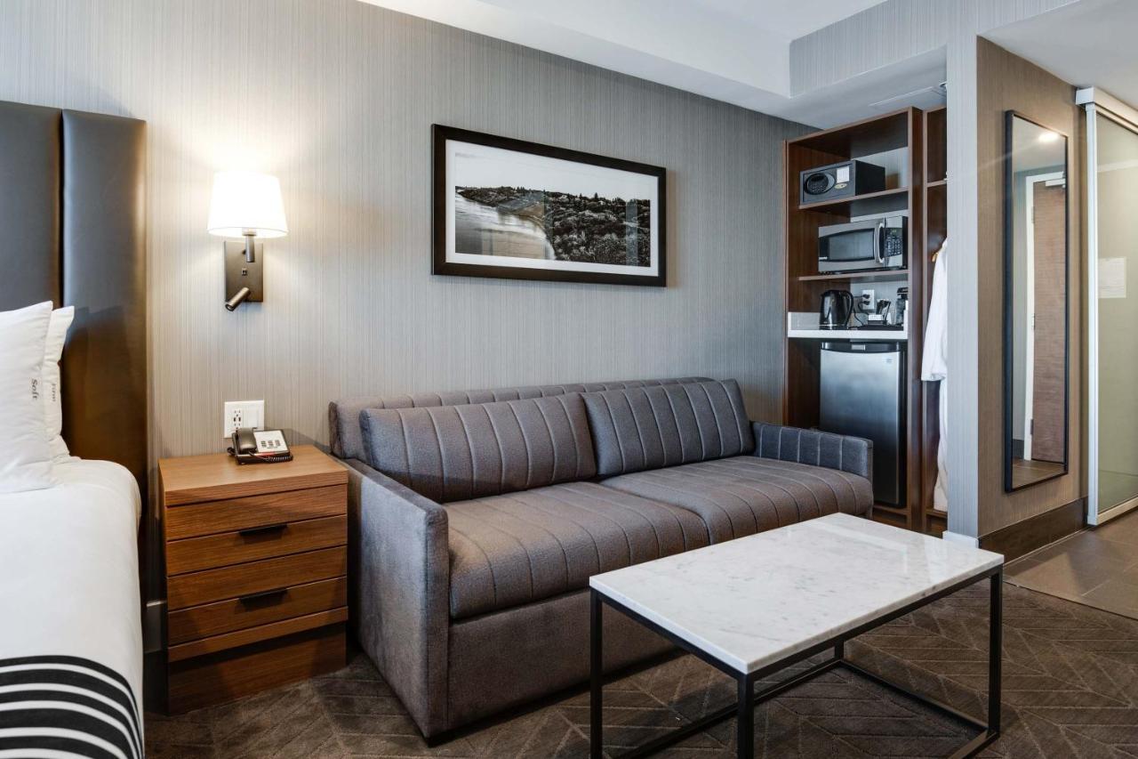 Sandman Signature Saskatoon South Hotel Esterno foto